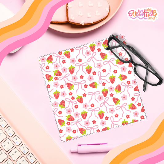 Coquette Berry Glasses Cloth