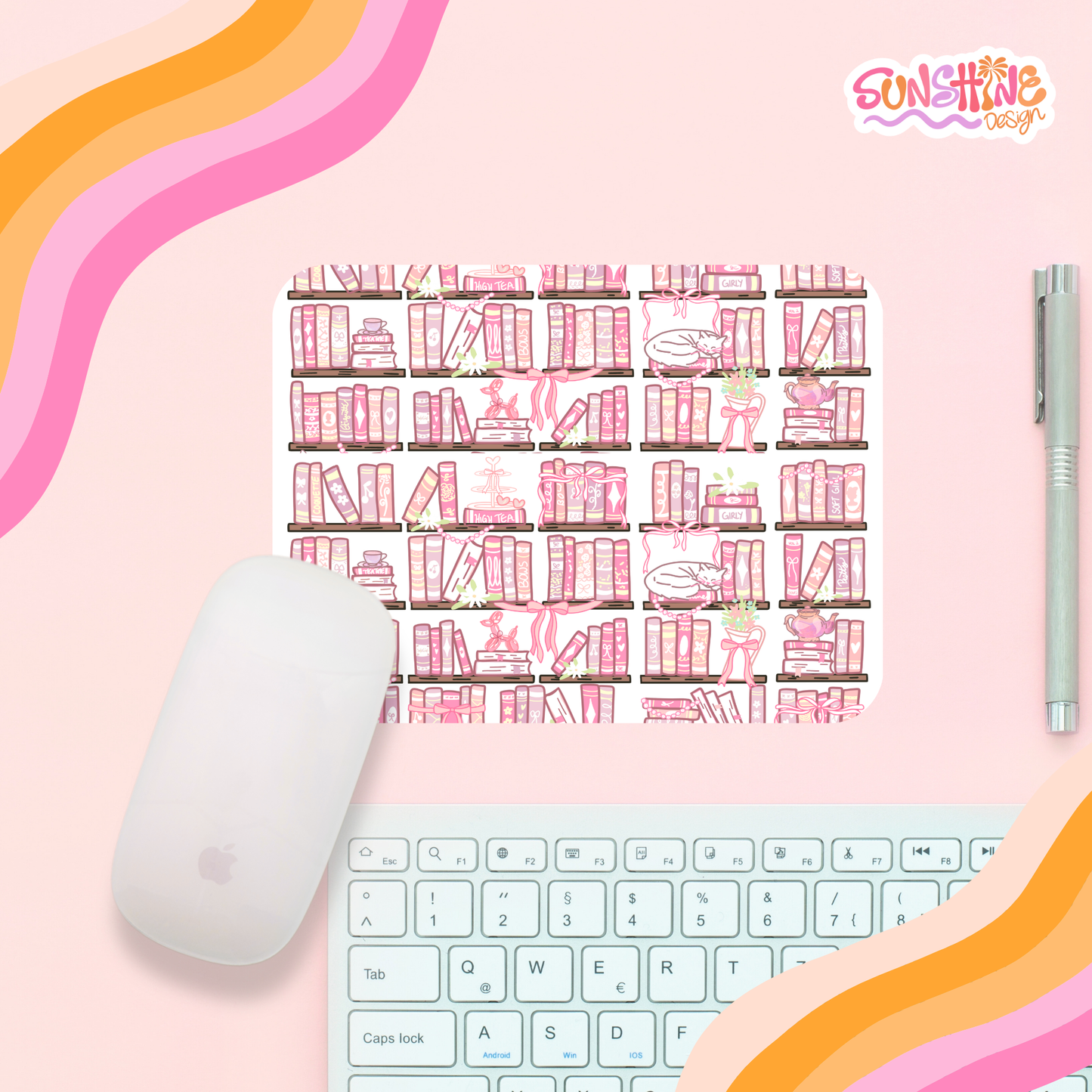 Tapete de rato rosa estilo biblioteca 