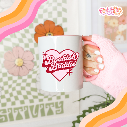 Caneca "Baddie Literária"