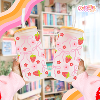 Load image into Gallery viewer, Berry Bow Glass Cup
