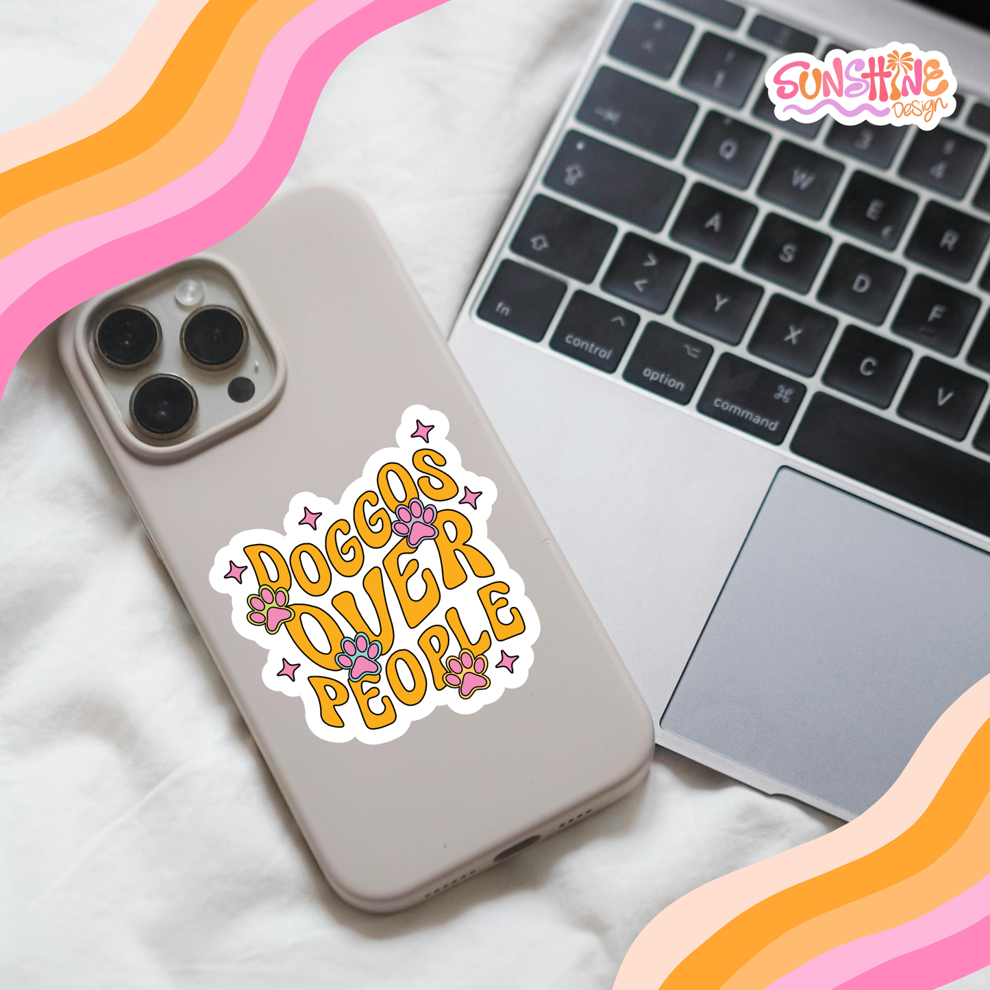 Autocolante "Cães acima de pessoas"